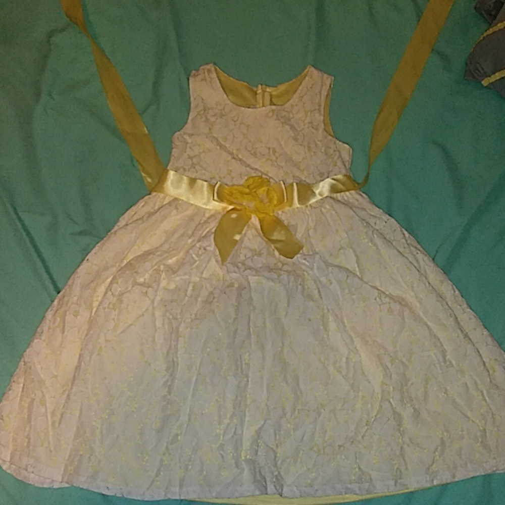 Yellow dress